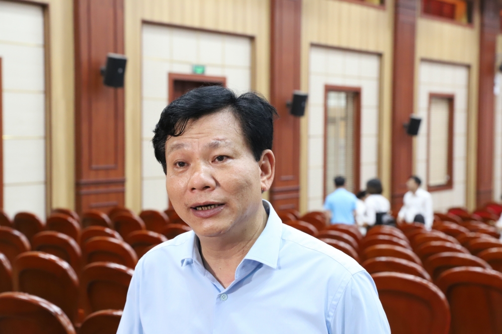 Sinh viên được tiếp cận chứng khoán từ sớm