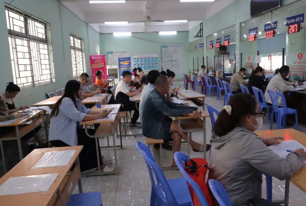 TP. Hồ Chí Minh thu hồi 10 tỷ đồng từ 1.140 người nhận trợ cấp thất nghiệp sai quy định