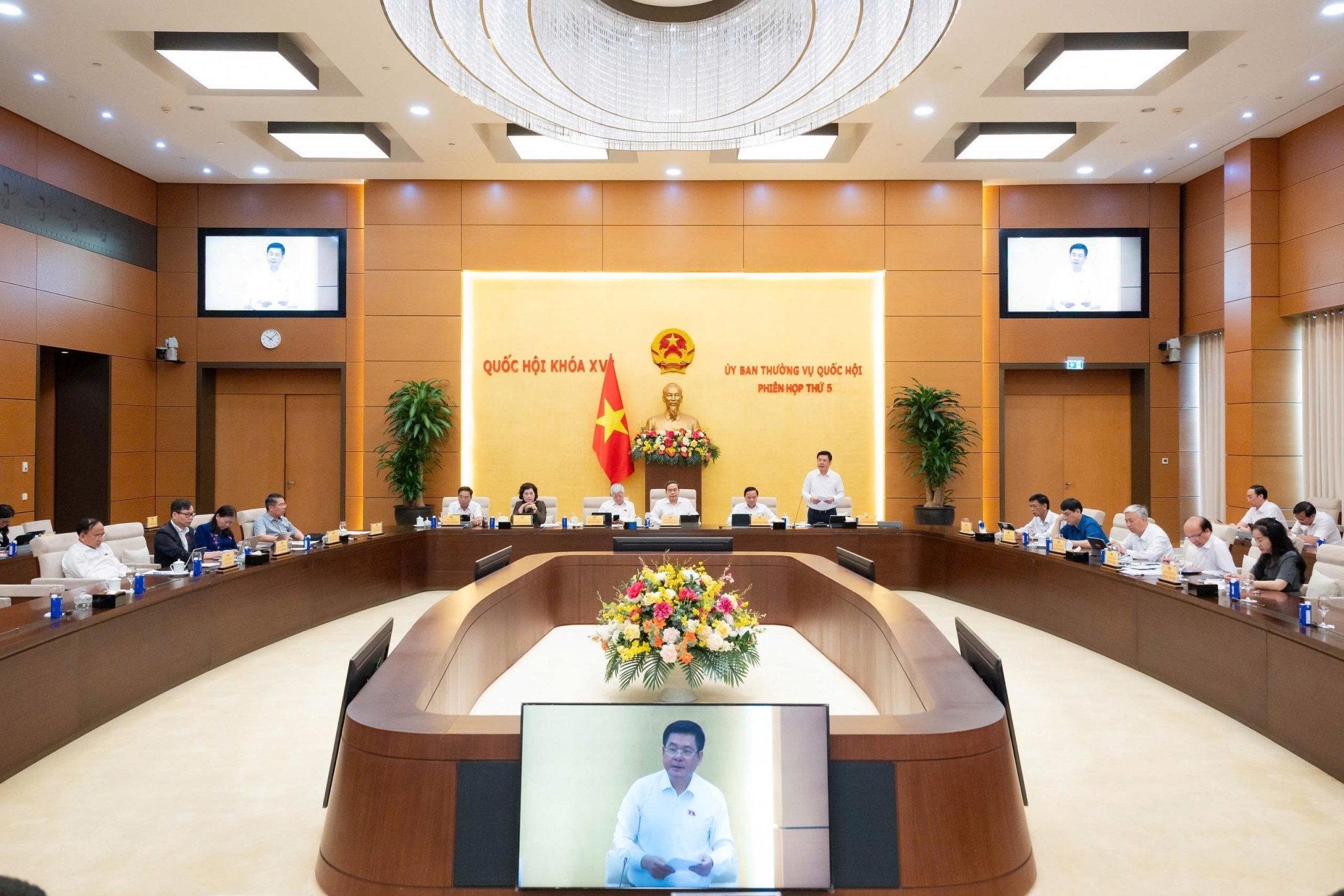 Gỡ tâm lý e ngại, khơi thông nguồn lực nhưng không hợp thức hóa vi phạm