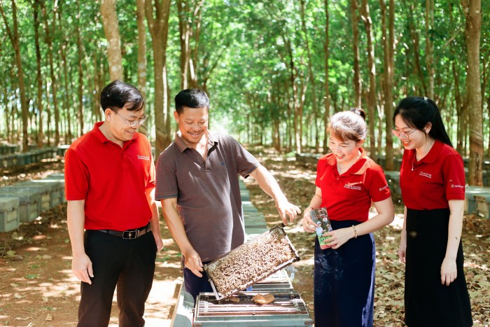 Agribank tăng tốc tín dụng cuối năm, tập trung vốn vào lĩnh vực ưu tiên