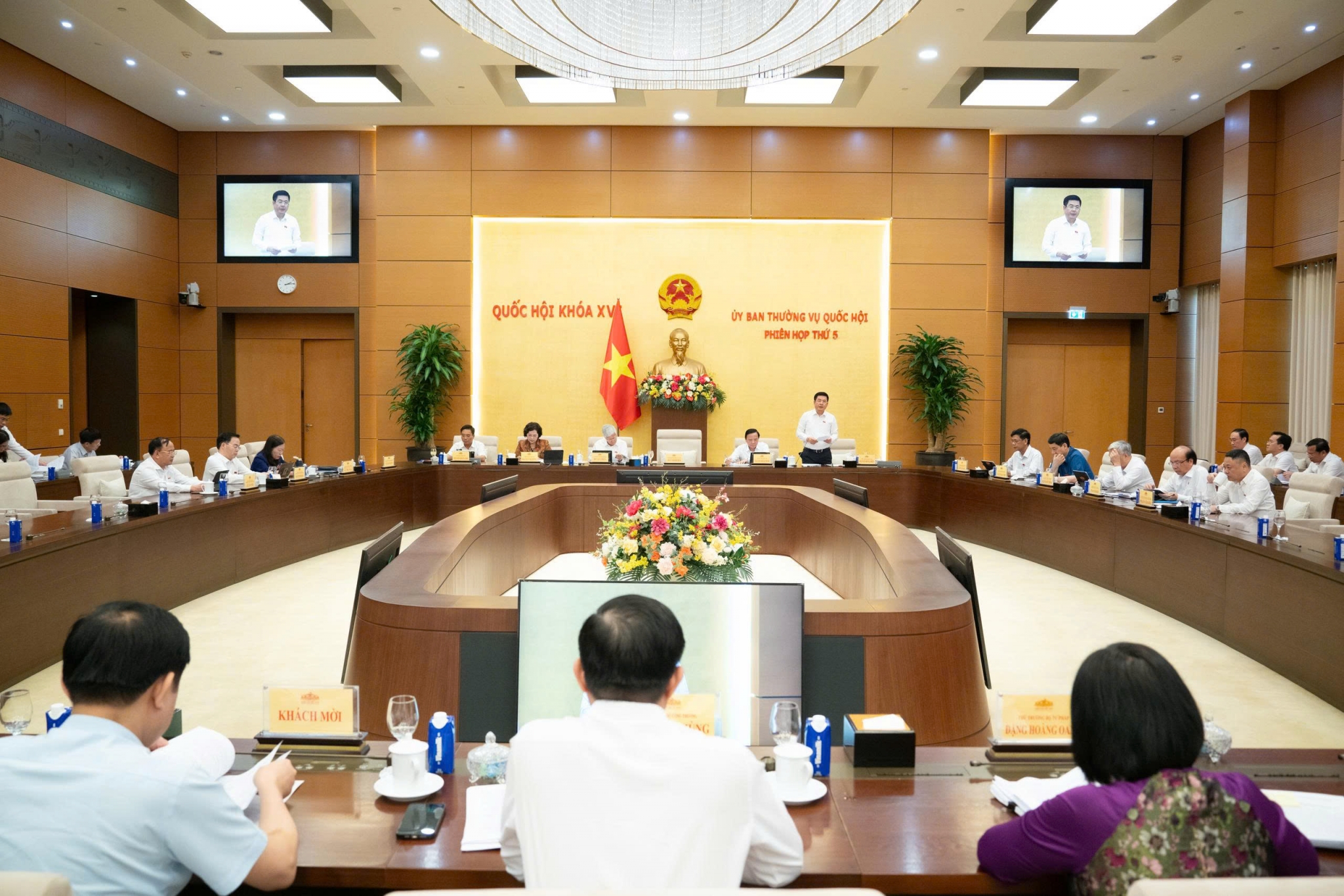 Giữ rõ ranh giới giữa nguồn thu Nhà nước và hoạt động tài chính doanh nghiệp Dự thảo Luật Dầu khí sửa đổi