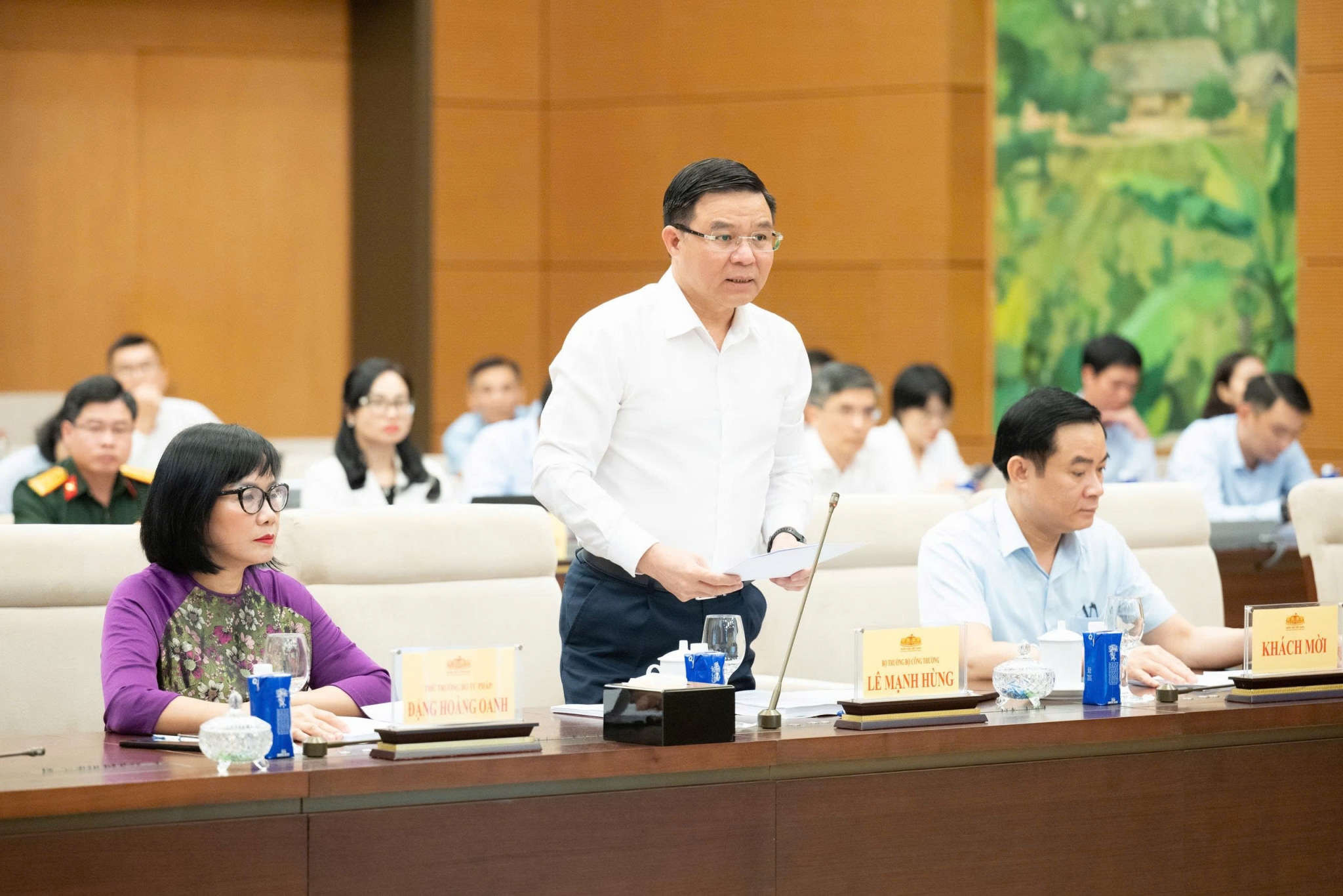 Giữ rõ ranh giới giữa nguồn thu Nhà nước và hoạt động tài chính doanh nghiệp Dự thảo Luật Dầu khí sửa đổi