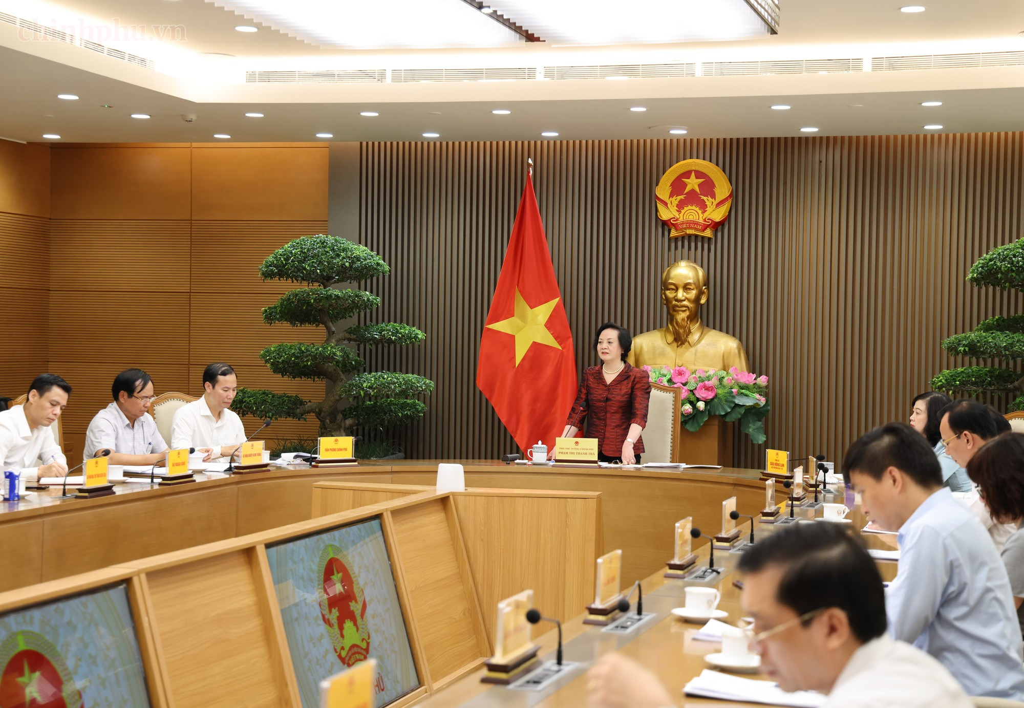 Gần 15,7 triệu người cao tuổi có thẻ bảo hiểm y tế