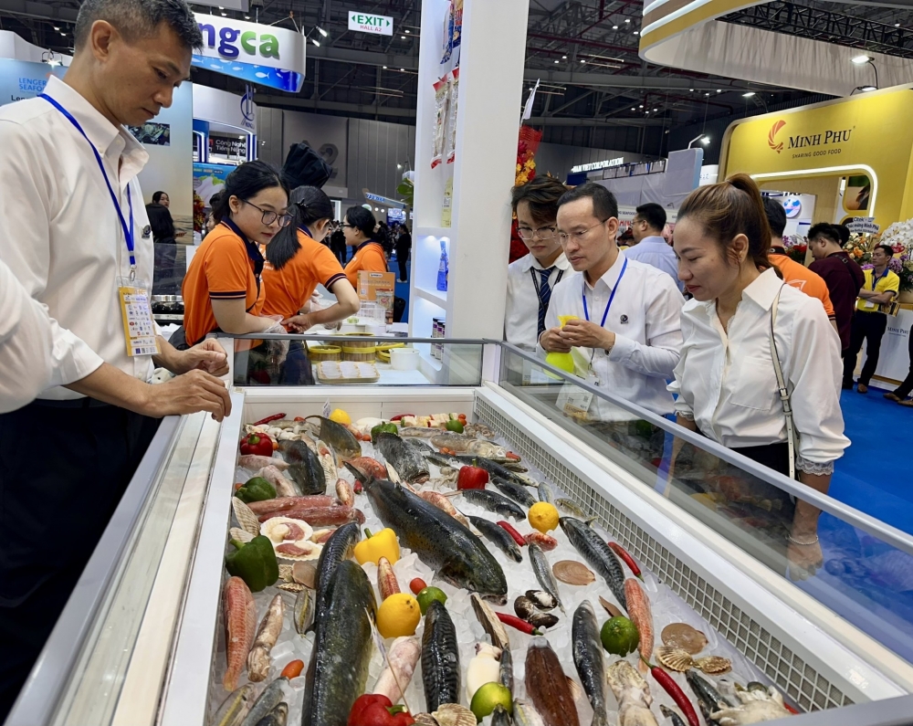 Áp lực thuế, khiến xuất khẩu cá tra sang Hoa Kỳ gặp khó