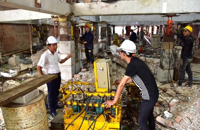 “Thần đèn” Nguyễn Văn Cư và những cuộc giải cứu công trình nghìn tấn bị lún nghiêng