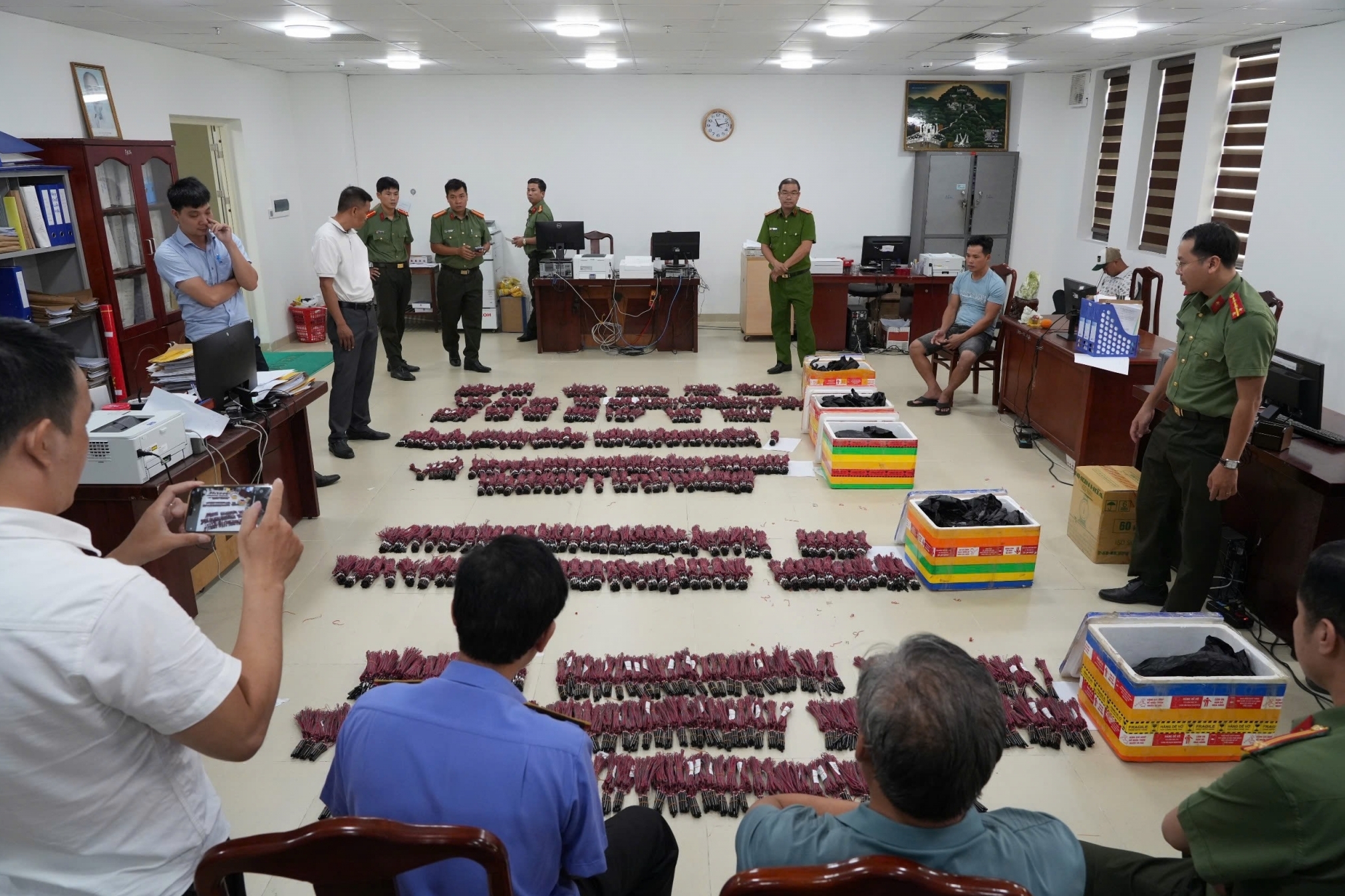 TP. Huế: Công an - Hải quan phối hợp chặt đứt đường dây mua bán vật liệu nổ