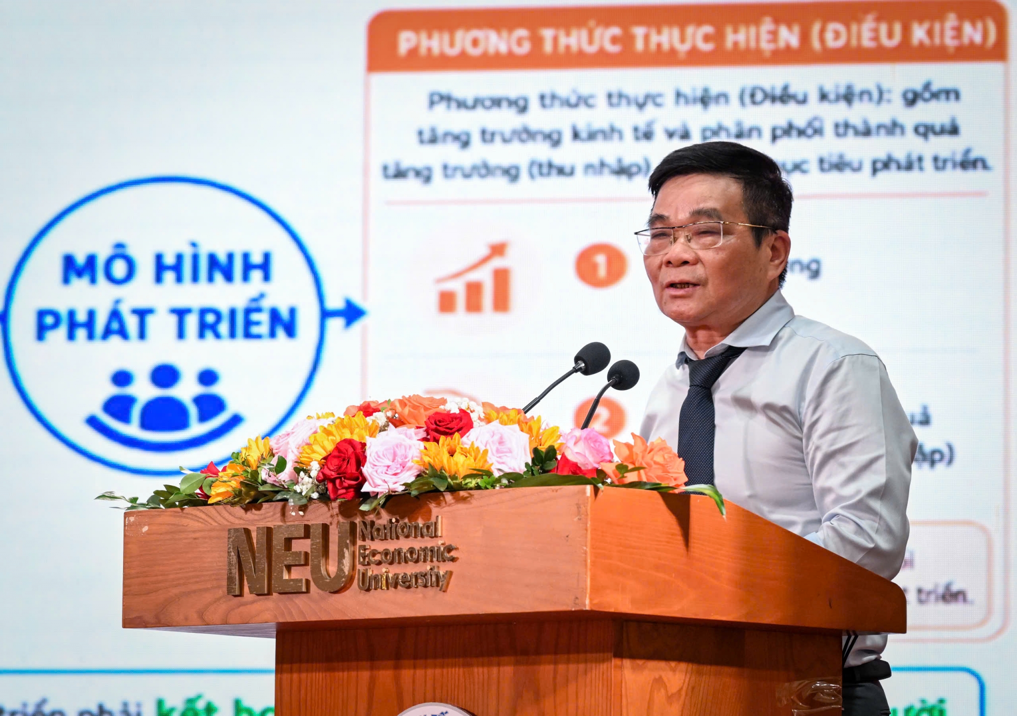 Đổi mới mô hình phát triển, tạo động lực tăng trưởng cho kỷ nguyên mới Đổi mới mô hình phát triển, tạo động lực tăng trưởng cho kỷ nguyên mới