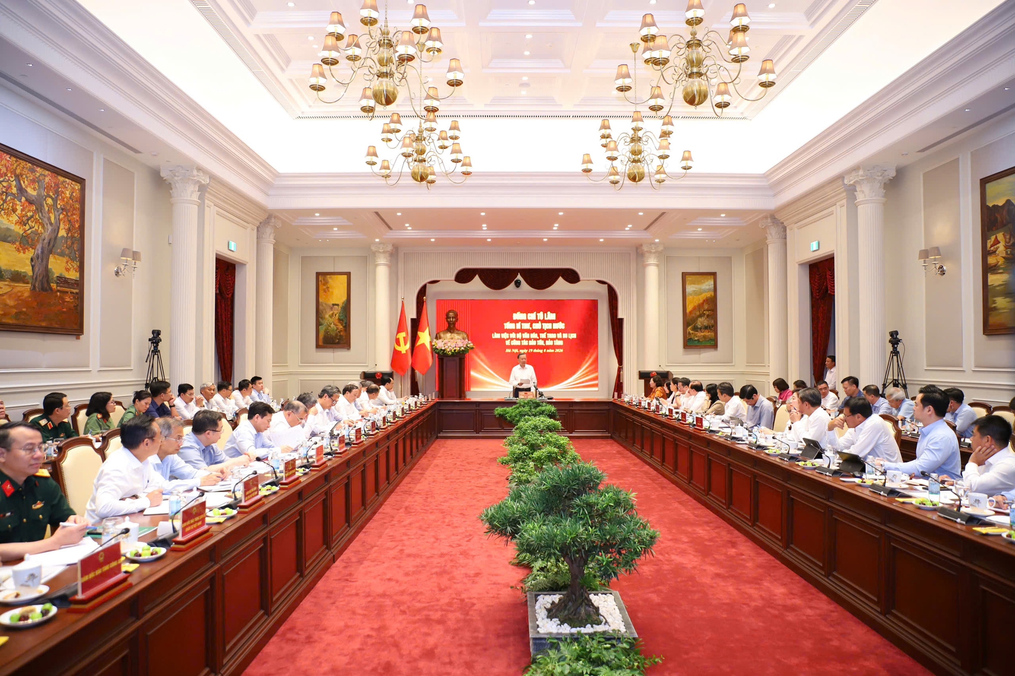 Khơi thông nguồn lực di sản: Từ bảo tồn thụ động đến động lực chủ động kiến tạo phát triển Khơi thông nguồn lực di sản: Từ bảo tồn thụ động đến động lực chủ động kiến tạo phát triển