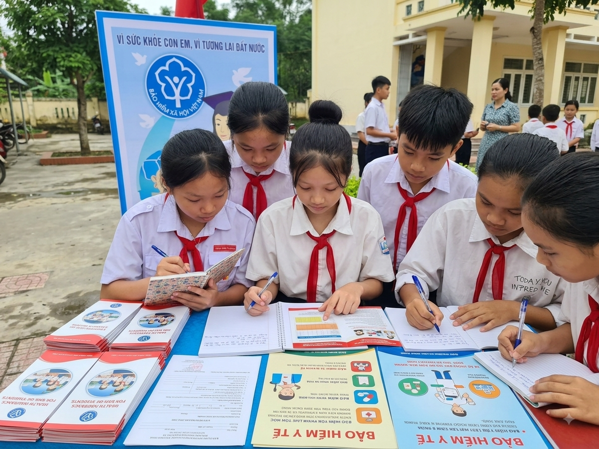 Cách tra cứu giá trị sử dụng thẻ bảo hiểm y tế học sinh, sinh viên năm học mới