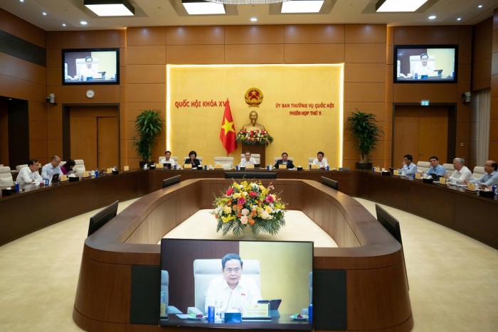 Giảm thuế để nuôi dưỡng nguồn thu, tạo động lực tăng trưởng dài hạn
