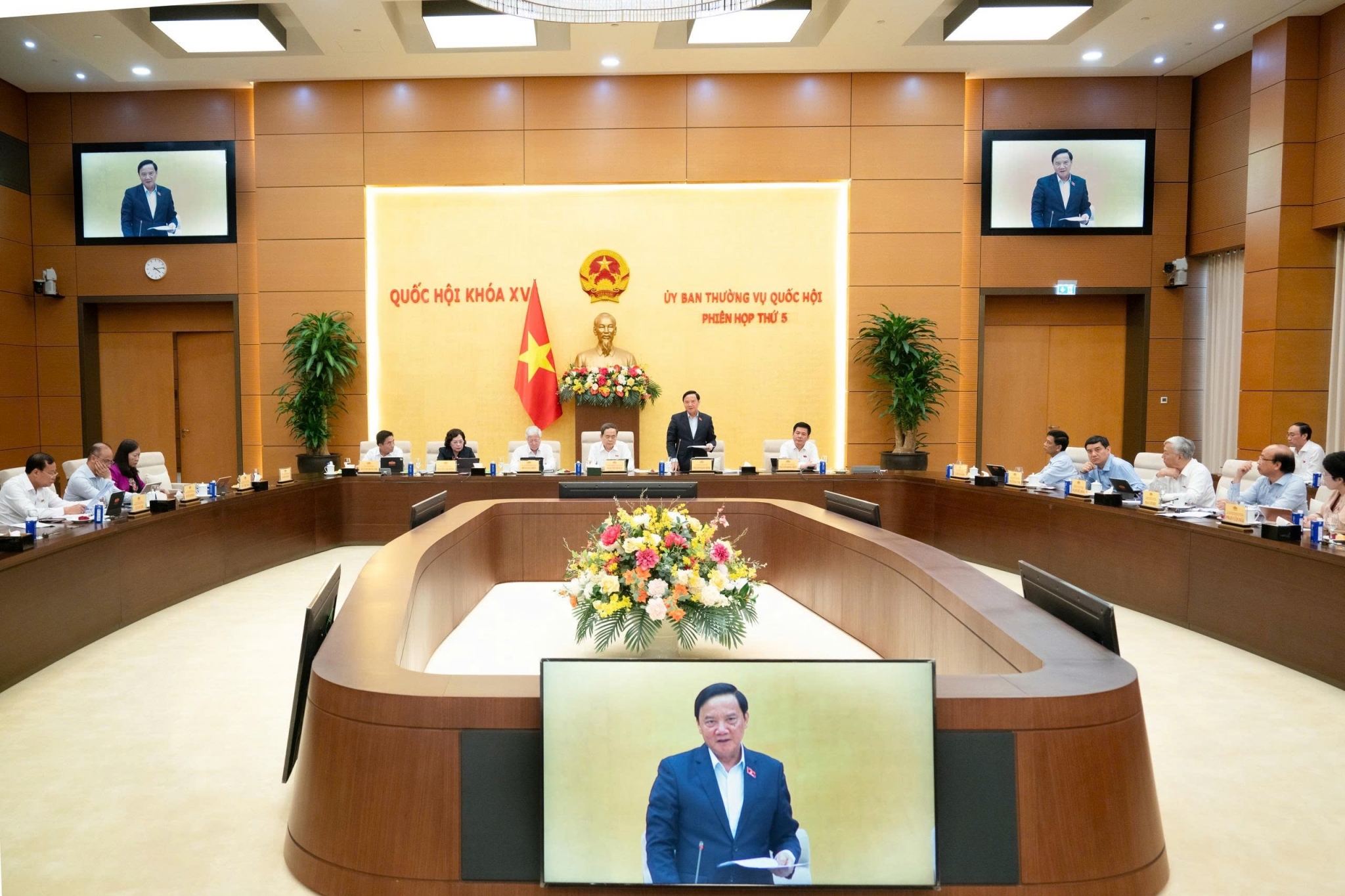 Bộ trưởng Ngô Văn Tuấn: Không hình thành 2 chế độ pháp lý đối với đất từ lấn biển