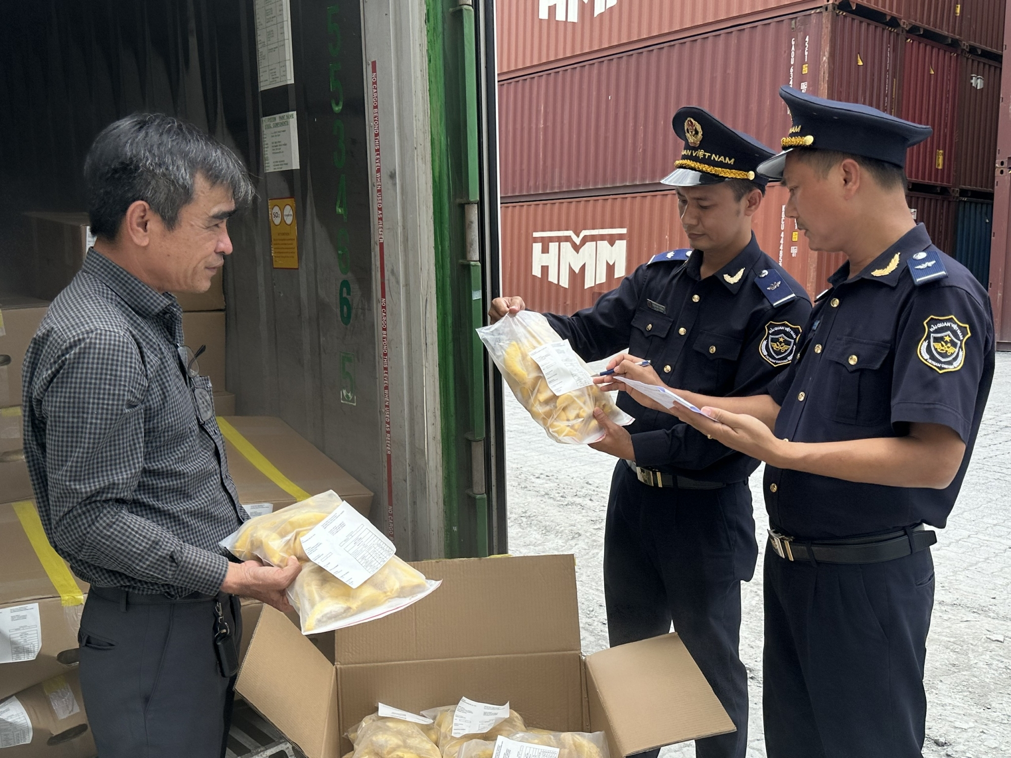 Thực thi đúng mã số vùng trồng để giữ chất lượng sầu riêng xuất khẩu