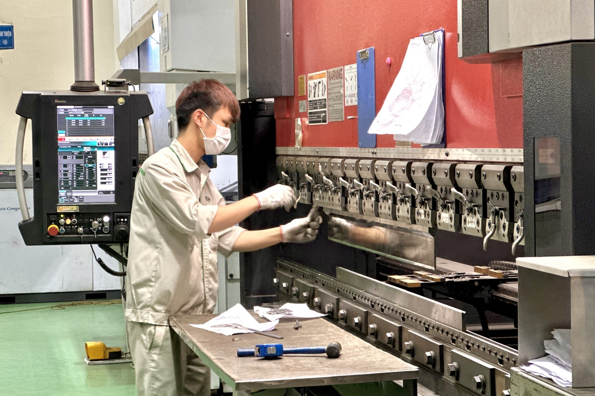 Thêm cơ hội vào chuỗi cung ứng khi doanh nghiệp được giảm 30% thuế