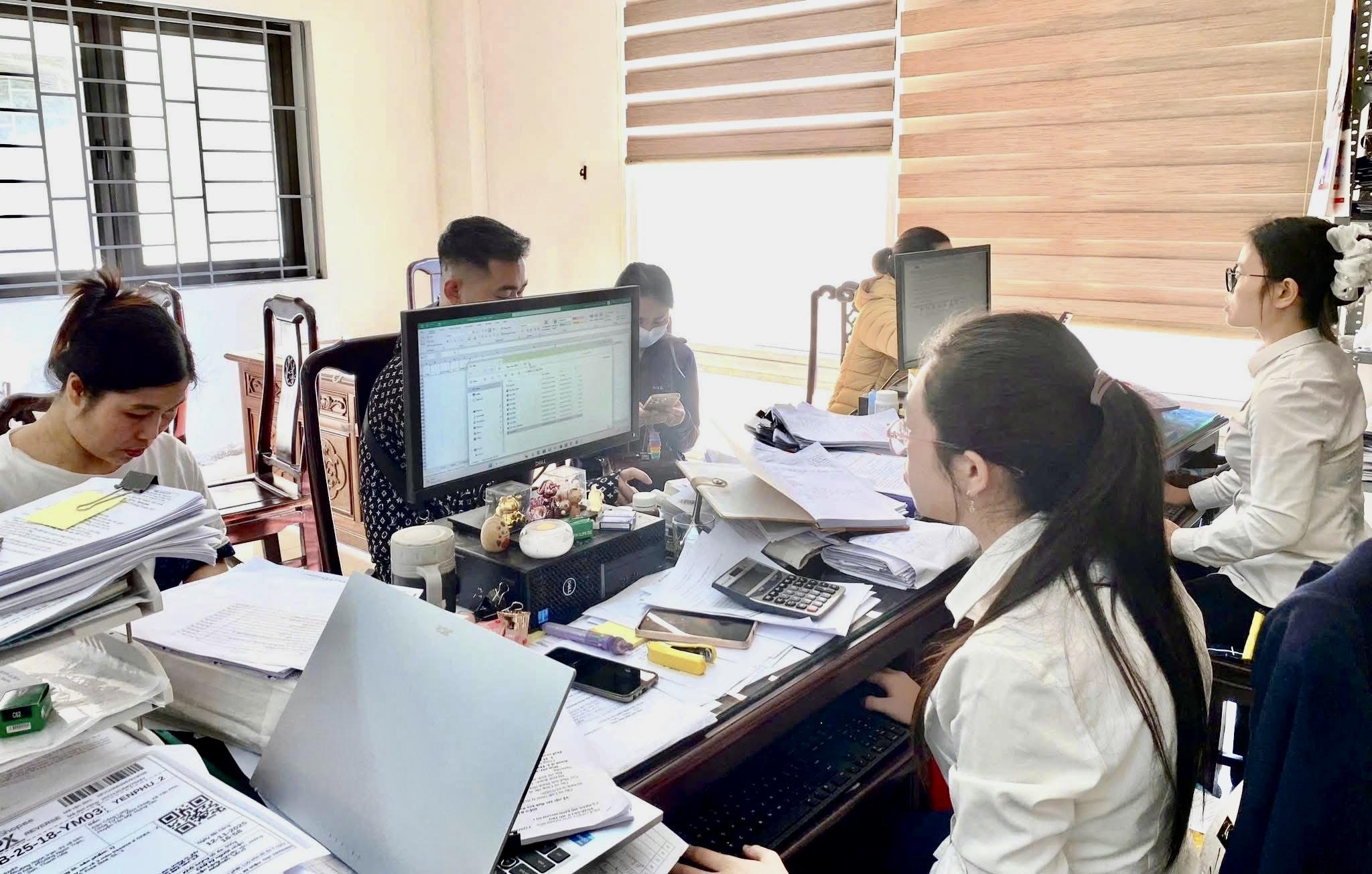 cần nhìn phần thuế được giảm như một nguồn lực để doanh nghiệp tái đầu tư, nâng cao năng suất và khả năng cạnh tranh. Ảnh: Thuế tỉnh Nghệ An.
