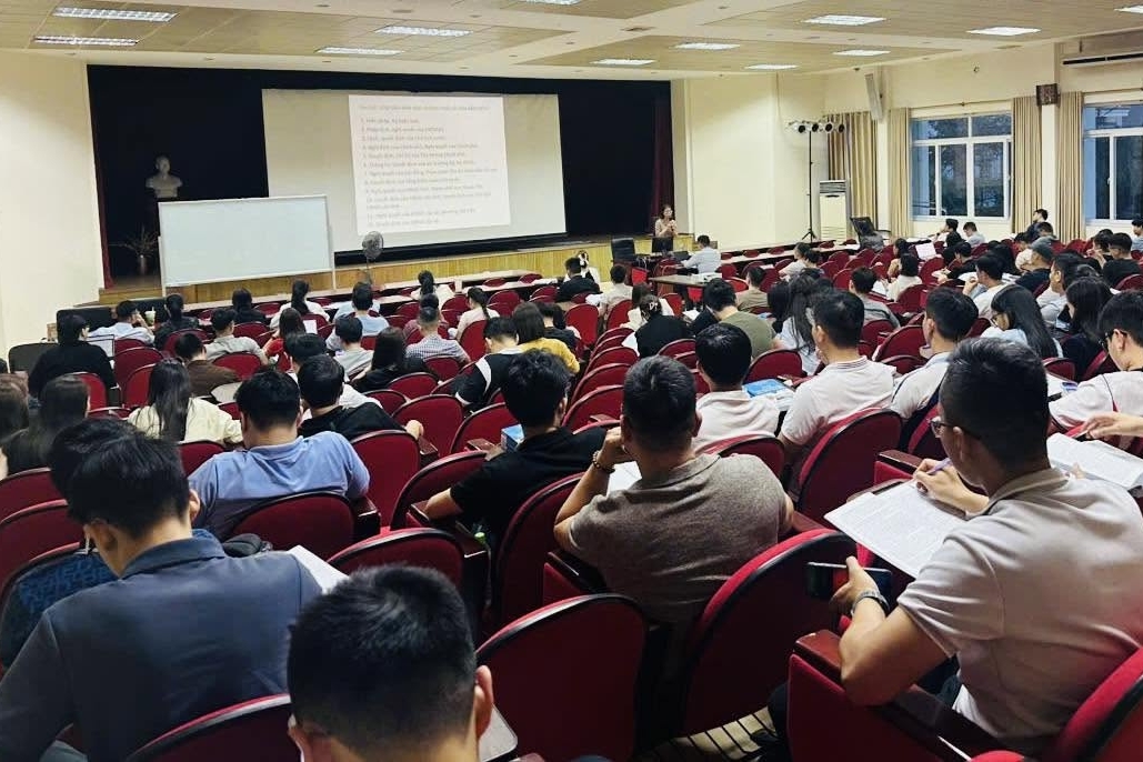 Ba năm không hành nghề chứng khoán có thể bị thu hồi chứng chỉ