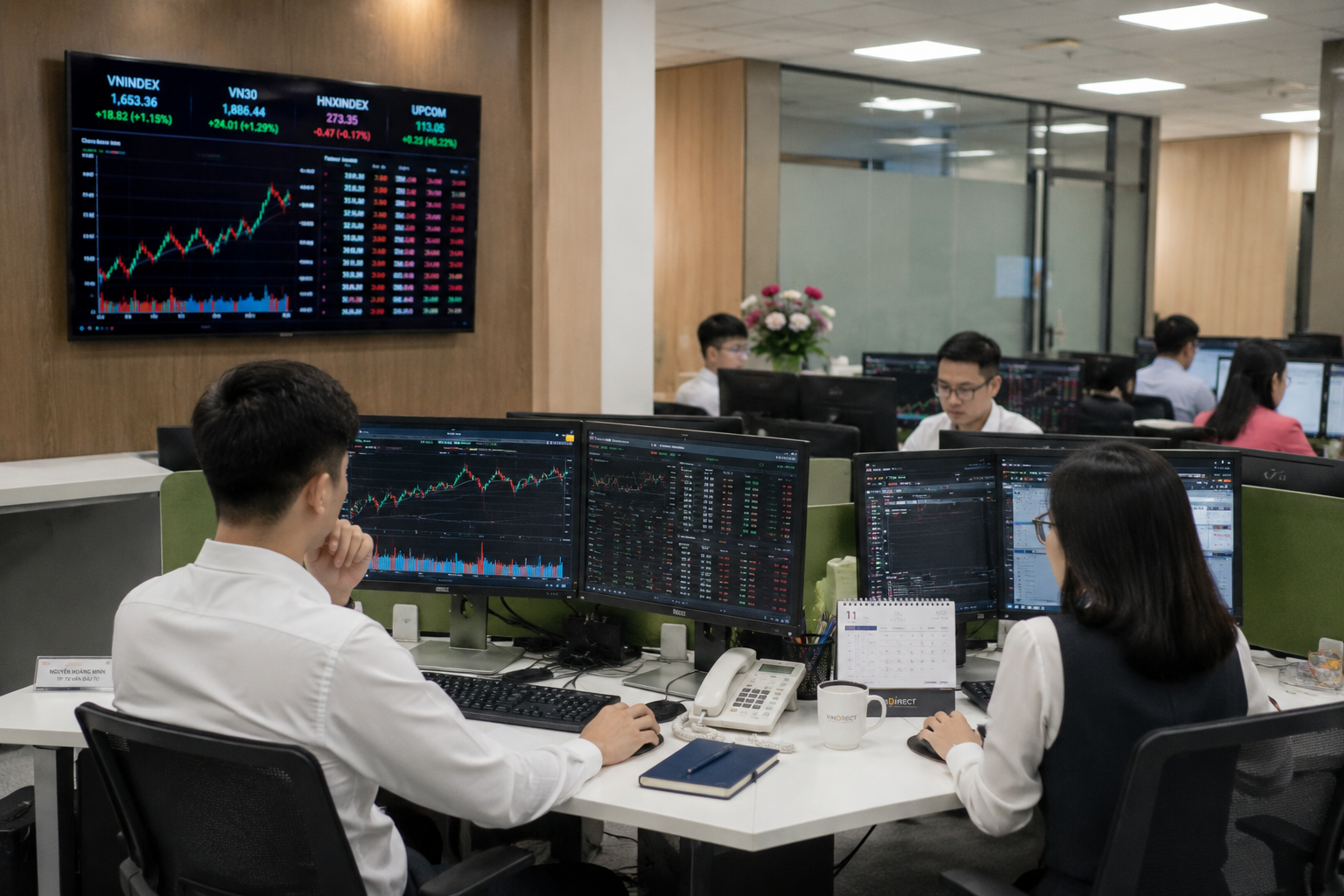 VN-Index kiểm chứng sức bền của dòng tiền VN-Index kiểm chứng sức bền của dòng tiền