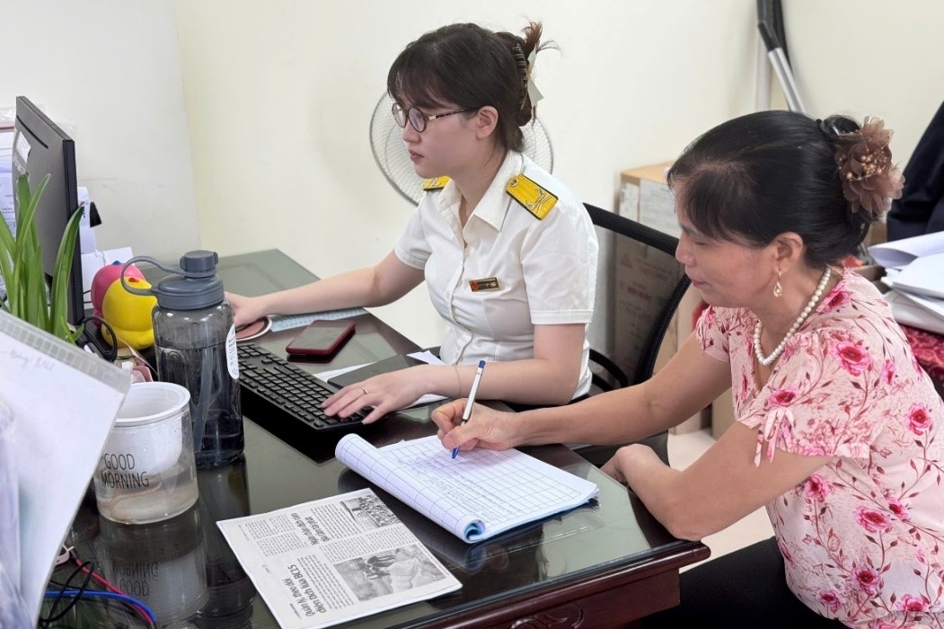 Thuế tỉnh Tuyên Quang đẩy mạnh hỗ trợ doanh nghiệp đa kênh