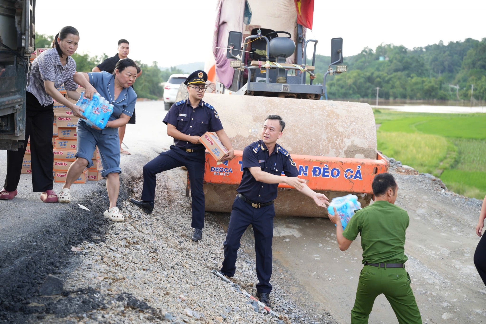 xay dung nganh tai chinh liem chinh minh bach