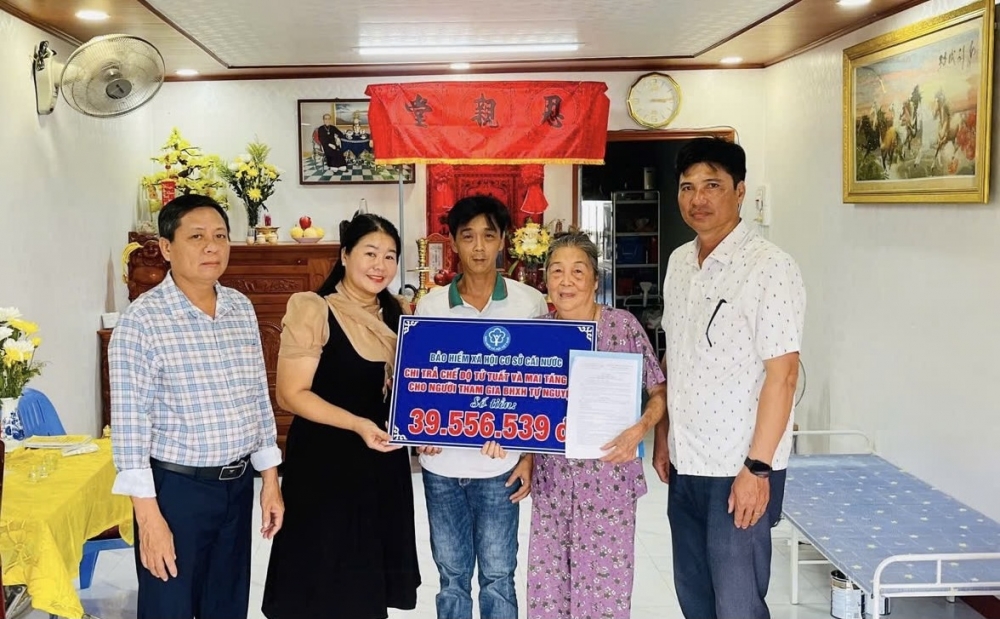 Cà Mau: Hội Liên hiệp Phụ nữ xã tiên phong phát triển bảo hiểm xã hội tự nguyện