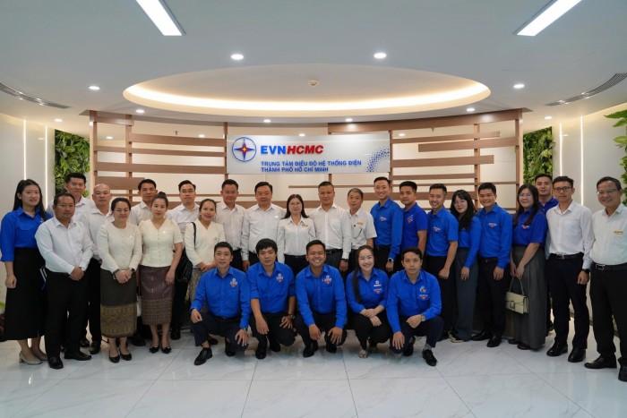 Đoàn Thanh niên Bộ Tài chính Lào thăm, trao đổi kinh nghiệm tại Tổng công ty Điện lực TP. Hồ Chí Minh