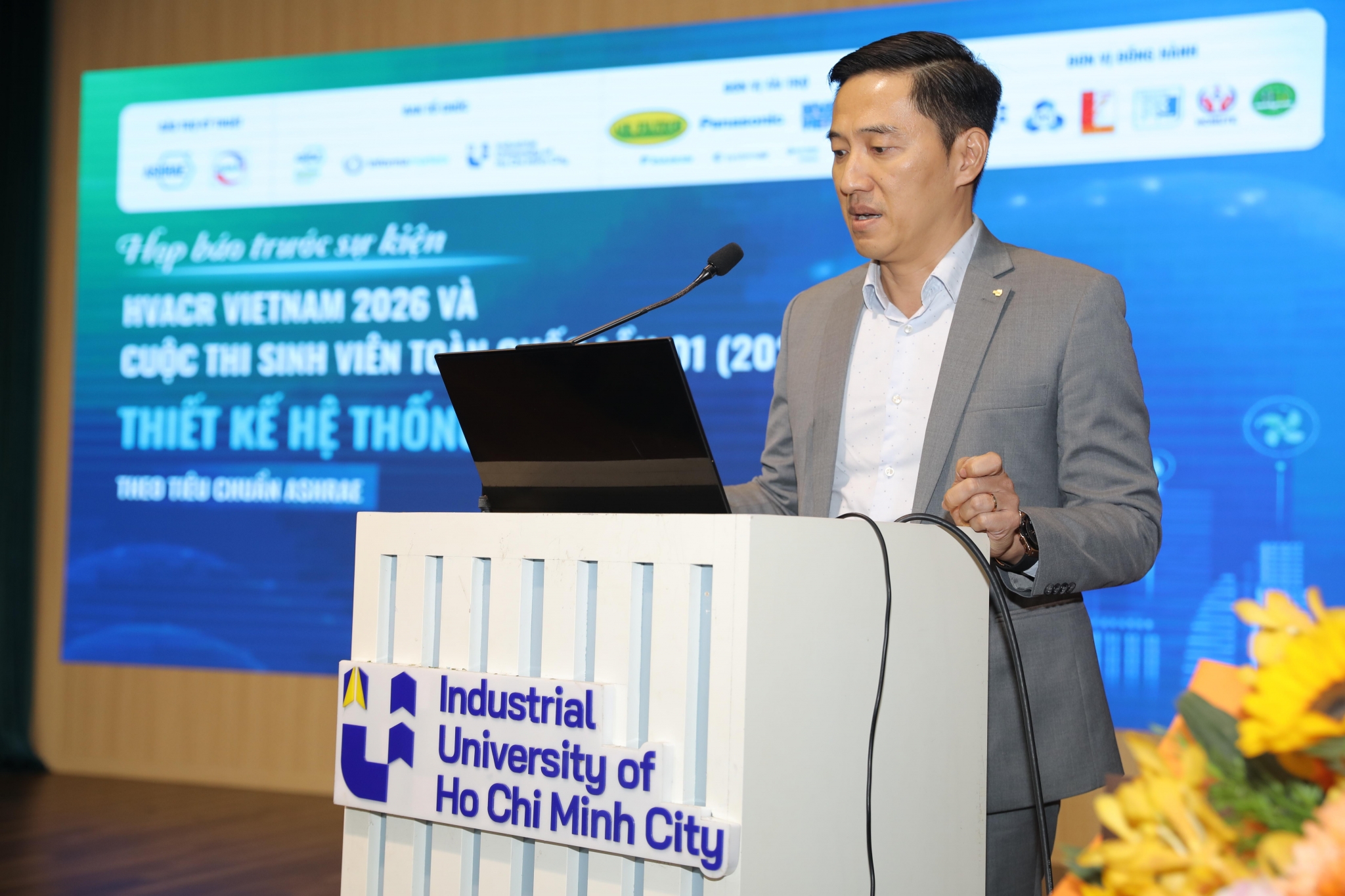 Đầu tư công nghệ HVAC để tiết kiệm năng lượng, giảm phát thải