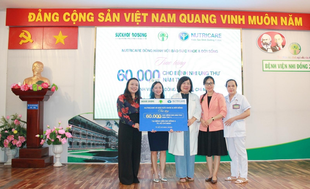 Những ly sữa gửi vào hành trình trở lại trường của Hưng