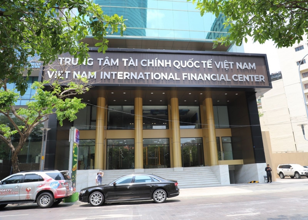 Đề xuất lương CEO Trung tâm tài chính quốc tế tại TP. Hồ Chí Minh đến 850 triệu đồng/tháng