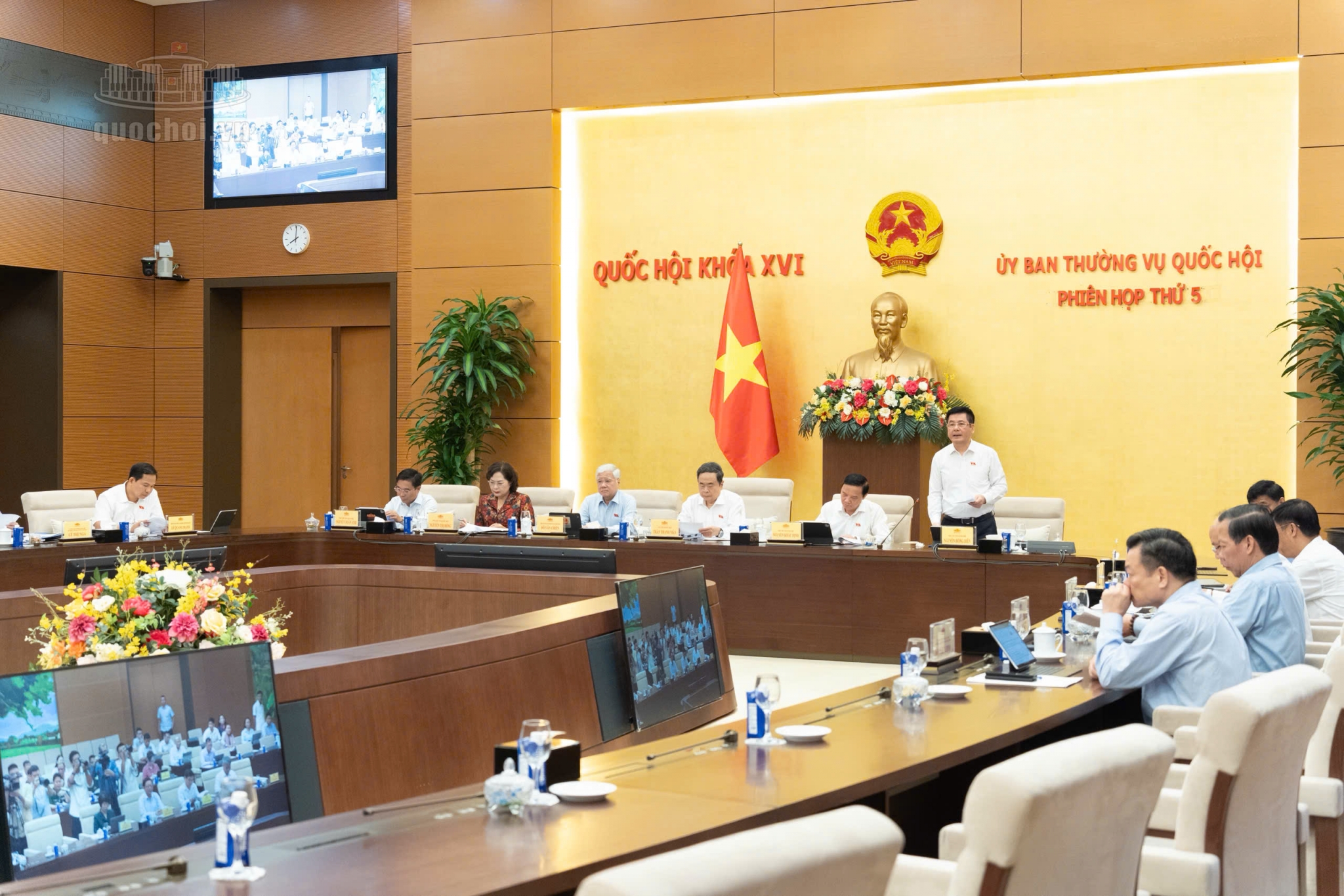 Sửa 4 luật về thương mại: Kiểm soát độc quyền, theo kịp kinh tế số Sửa 4 luật về thương mại: Kiểm soát độc quyền, theo kịp kinh tế số