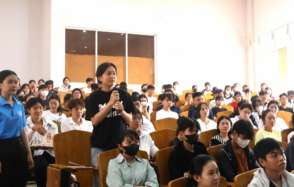 An Giang chủ động truyền thông sớm chính sách bảo hiểm y tế đến học sinh, sinh viên