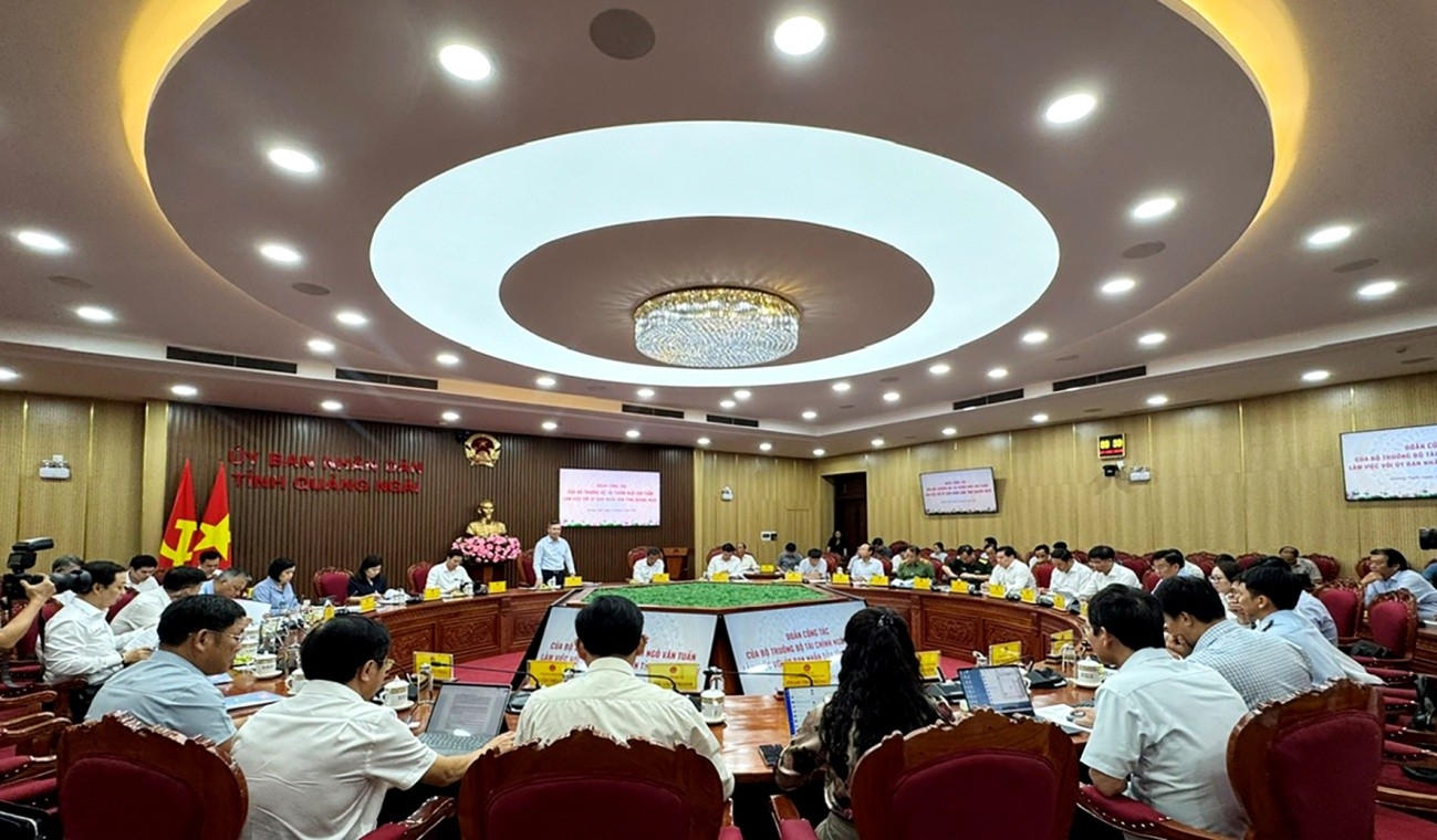 Ưu tiên hỗ trợ tối đa để Quảng Ngãi phát triển kinh tế - xã hội, trở thành cực tăng trưởng phía Nam