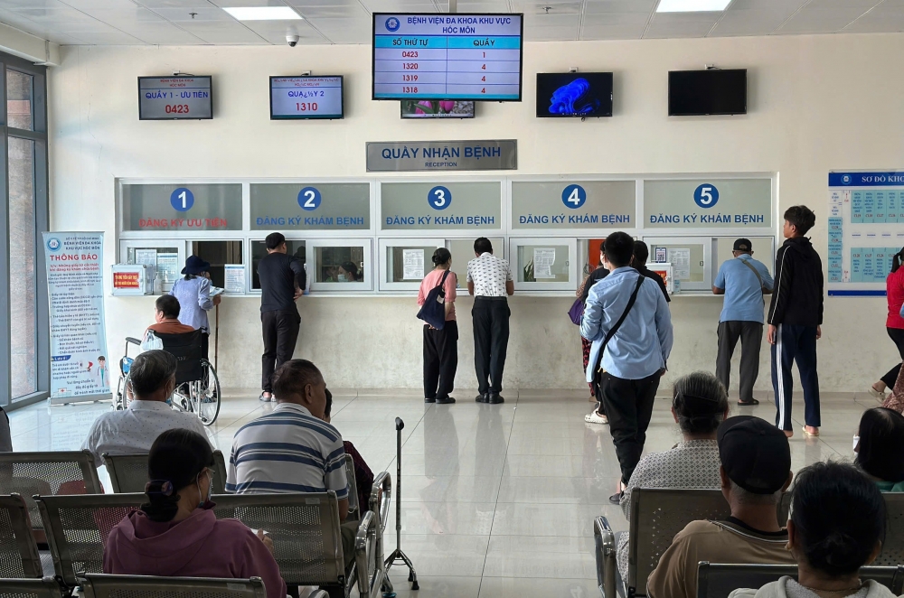 Có nên “đóng khung” 6 phút cho một lượt khám?