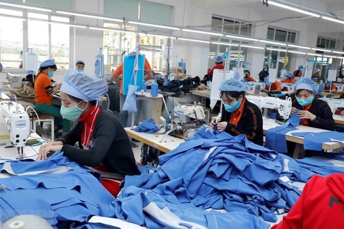 Chậm trả lương, doanh nghiệp có thể bị phạt và thực hiện các biện pháp khắc phục