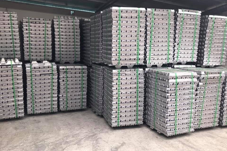 Chì thỏi nhập khẩu thuộc diện kiểm soát đặc biệt