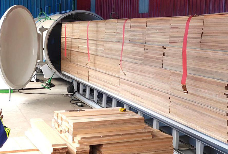 việc gỗ được sấy khô không đồng nghĩa với việc sản phẩm đã qua chế biến thành sản phẩm khác. Ảnh: Internet.