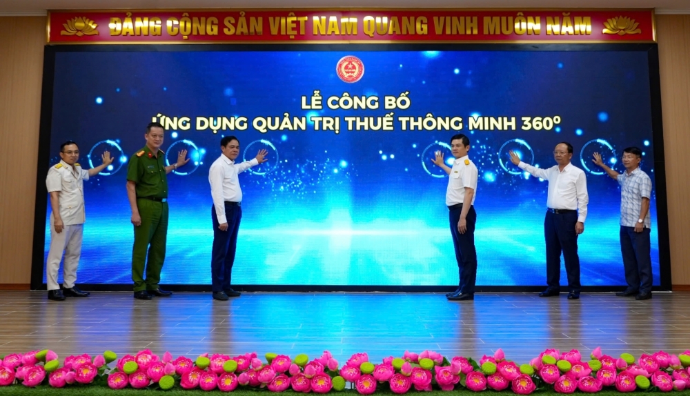 Ứng dụng Quản trị thuế thông minh 360