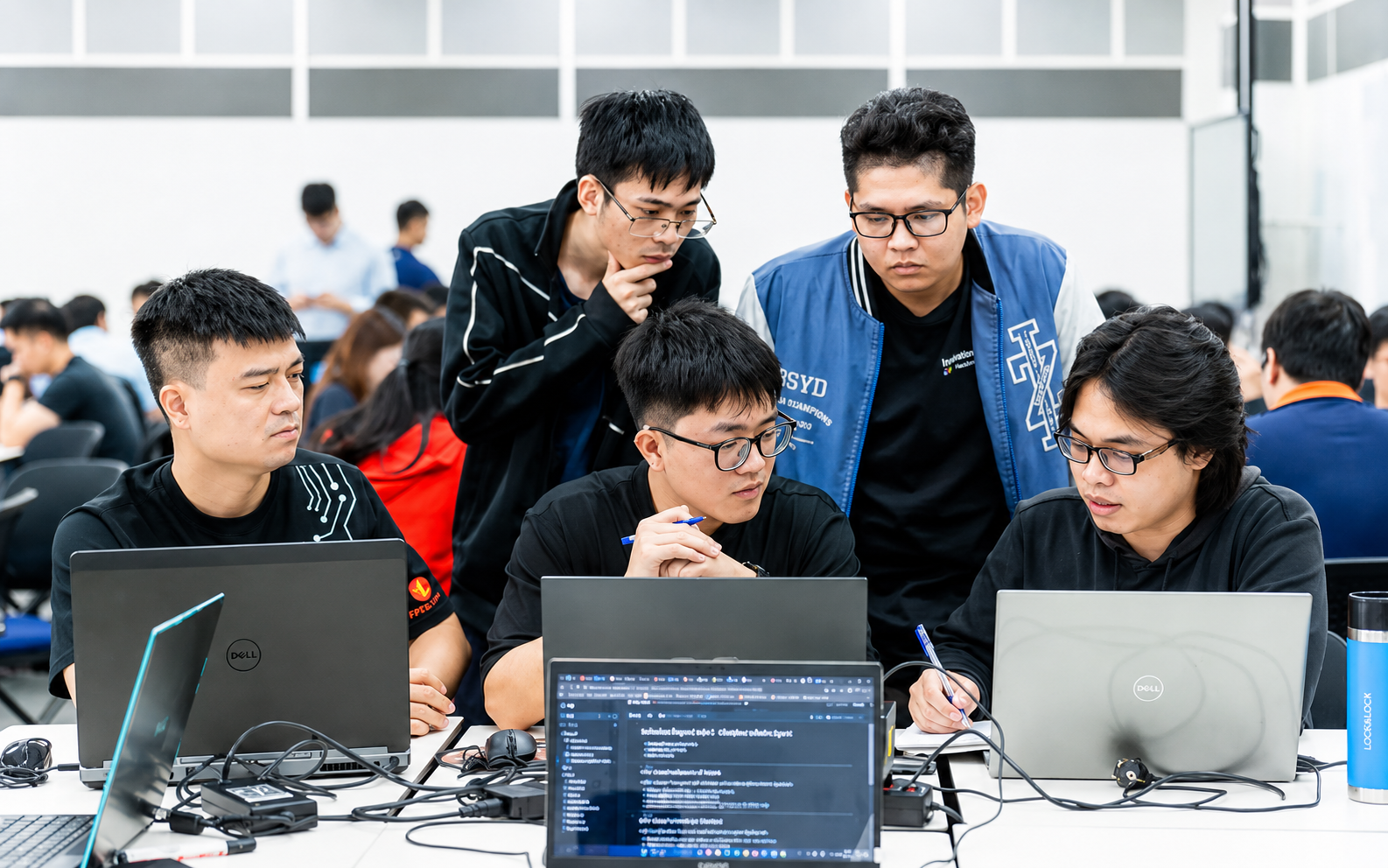 AI đi sâu vào doanh nghiệp Việt: Từ tự động hóa giao tiếp đến bài toán dữ liệu