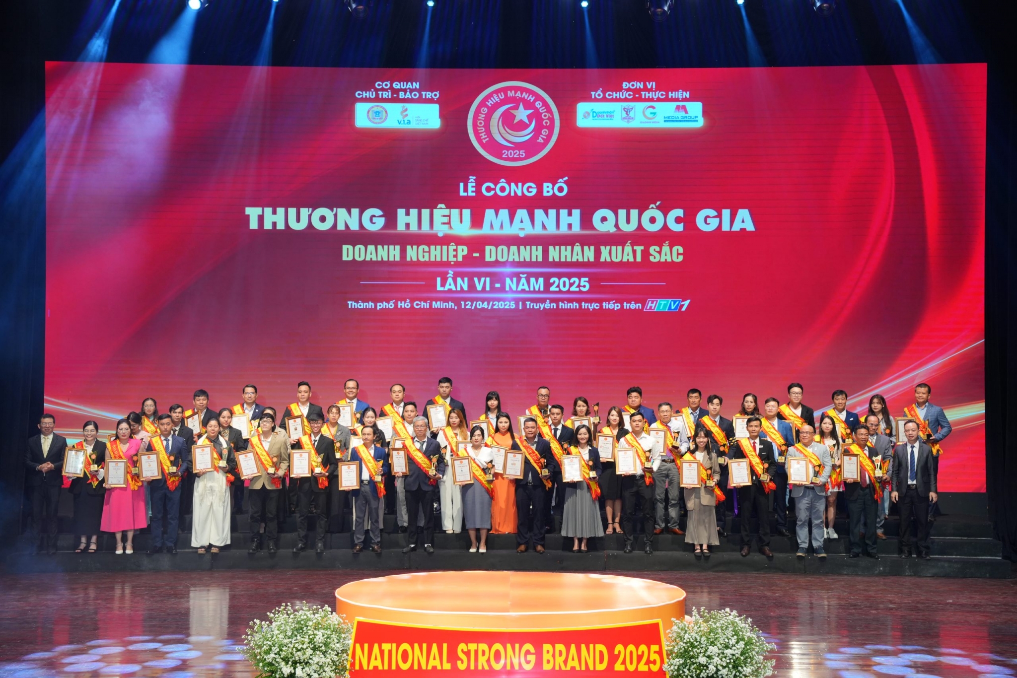 Kiến tạo thương hiệu quốc gia từ sức mạnh kinh tế tư nhân