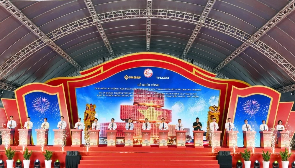 TP. Hồ Chí Minh khởi công loạt dự án trọng điểm, tạo động lực phát triển mới nhân kỷ niệm 51 năm thống nhất đất nước (4/2026). doanh nghiệp