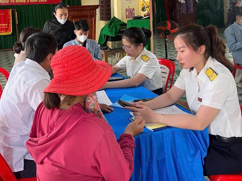 Thuế tỉnh Quảng Trị mở điểm thu, tạo thuận lợi cho người dân