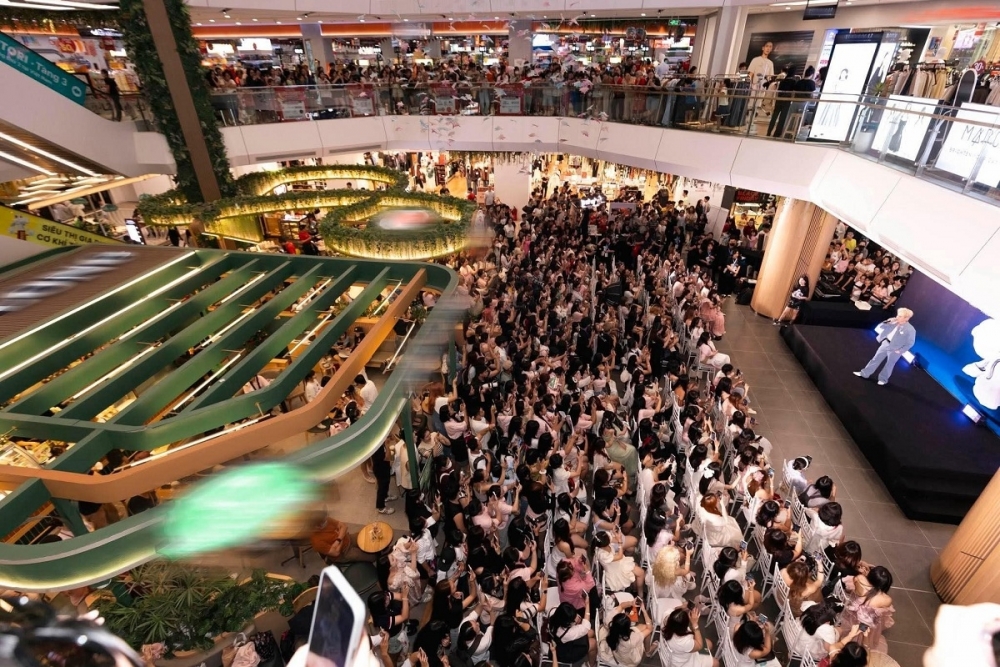 Vincom Retail vào Top 50 doanh nghiệp đại chúng hiệu quả năm 2026 Vincom Retail vào Top 50 doanh nghiệp đại chúng hiệu quả năm 2026