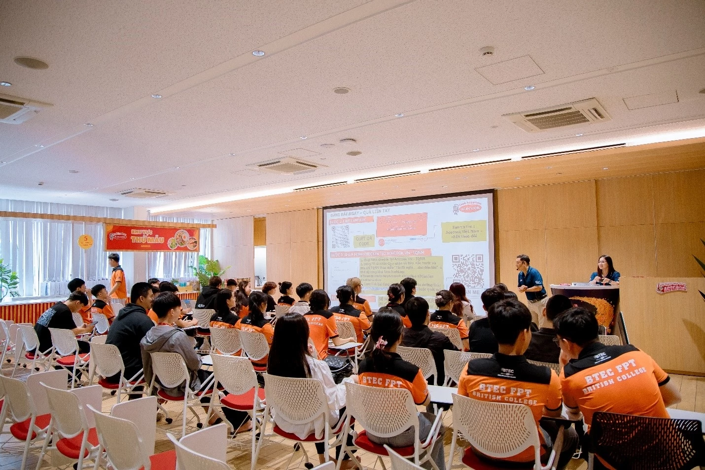 “Đọc vị” bảng thành phần mì ăn liền: Hiểu đúng về phụ gia thực phẩm “Đọc vị” bảng thành phần mì ăn liền: Hiểu đúng về phụ gia thực phẩm