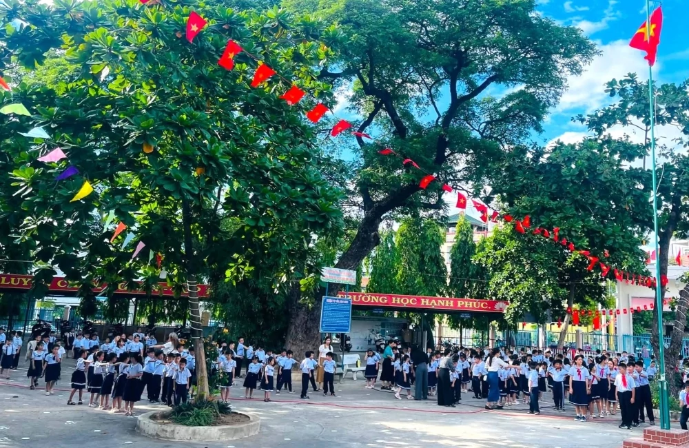 Bảo hiểm xã hội cơ sở Phan Rang tích cực đưa chính sách bảo hiểm y tế đến với học sinh, sinh viên