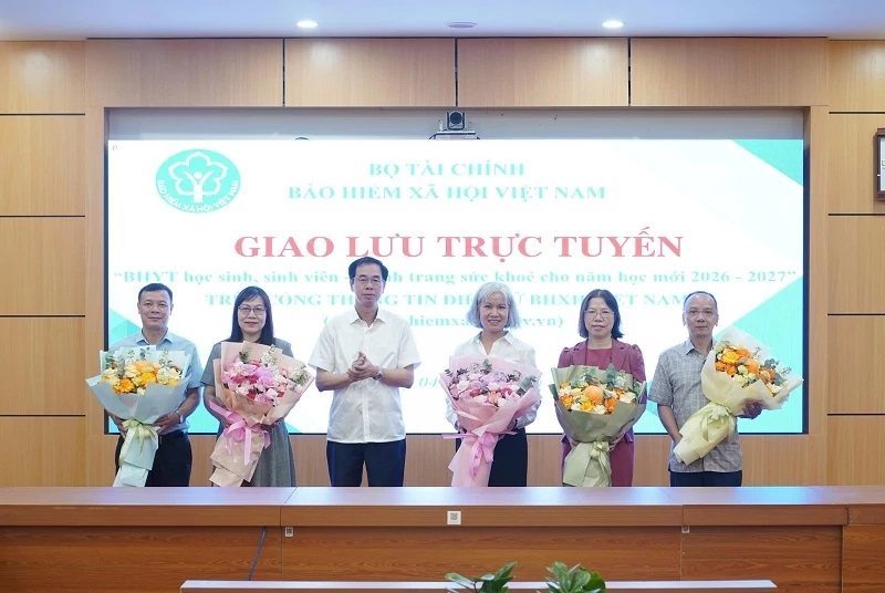 Bảo hiểm y tế học sinh, sinh viên – Hành trang sức khỏe cho năm học mới
