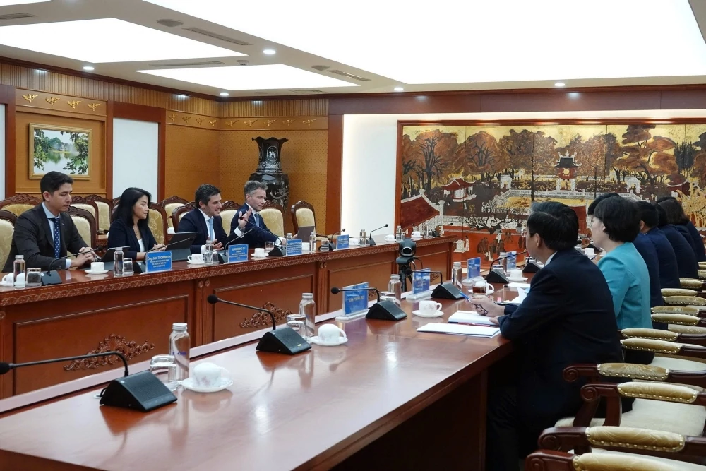 Bài 3: Nâng hạng đón dòng vốn mới, mở rộng không gian tăng trưởng