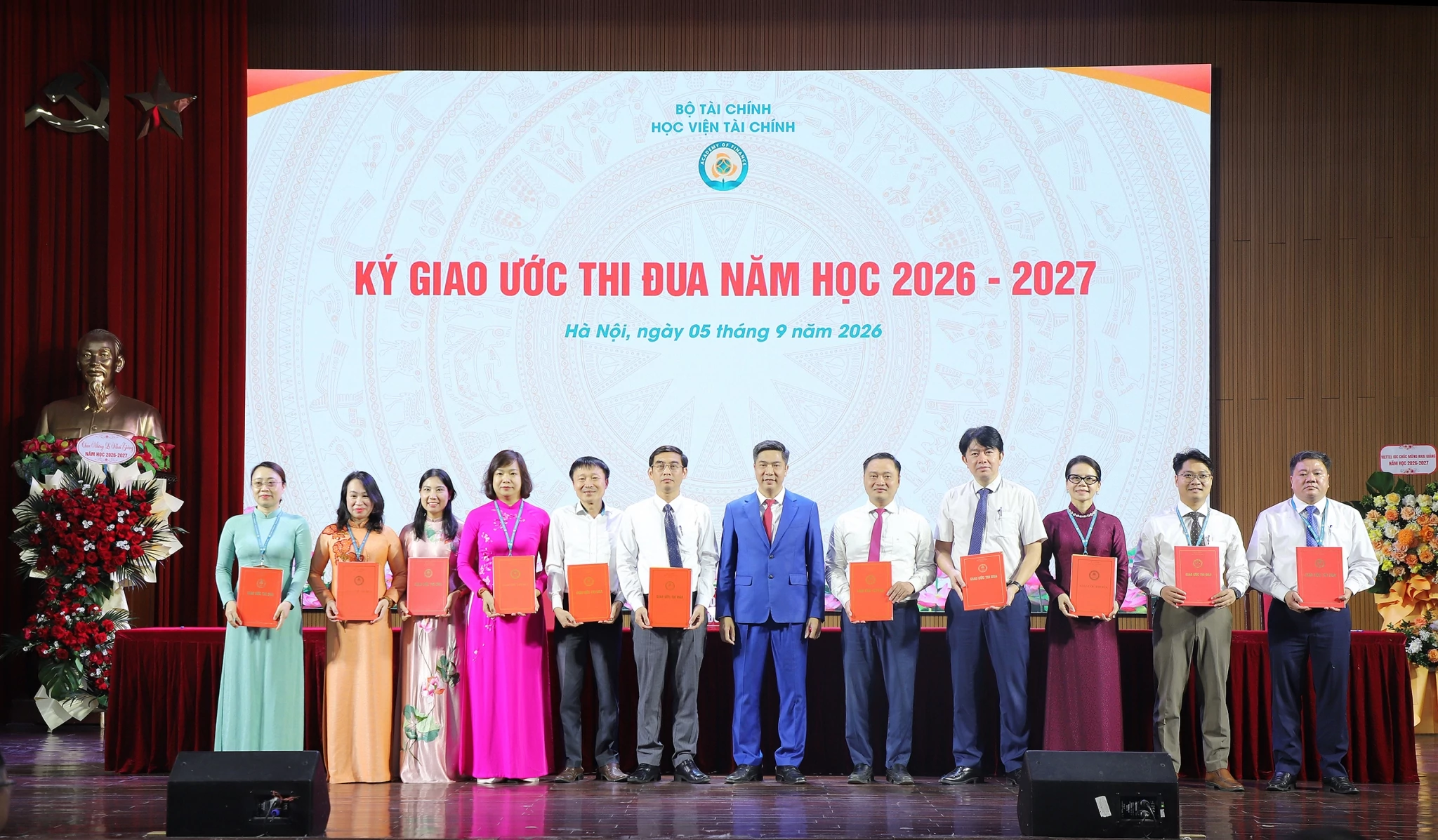 Học viện Tài chính khởi động năm học mới với quyết tâm đổi mới, bứt phá Học viện Tài chính khởi động năm học mới với quyết tâm đổi mới, bứt phá