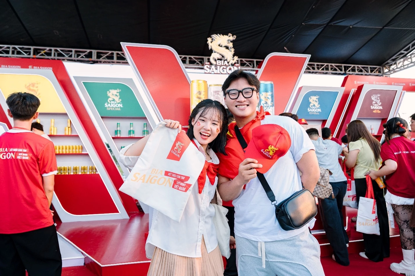 Bia Saigon kết nối thế hệ trẻ bằng niềm tự hào Việt Nam tại Bia Saigon kết nối thế hệ trẻ bằng niềm tự hào Việt Nam tại