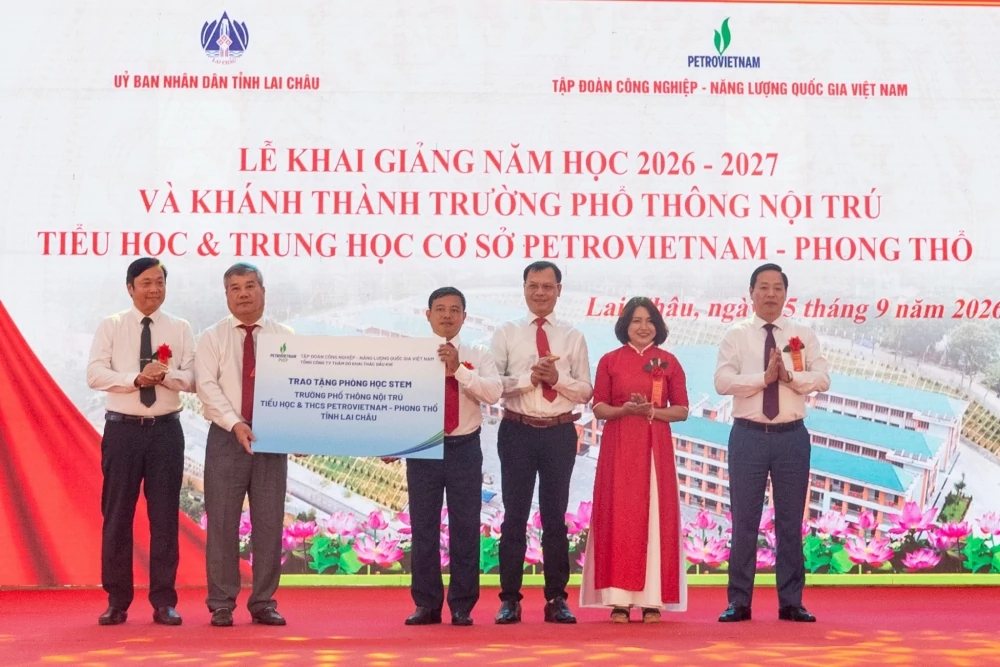 Khánh thành Trường Phổ thông dân tộc nội trú Petrovietnam - Phong Thổ tại Lai Châu Khánh thành Trường Phổ thông dân tộc nội trú Petrovietnam - Phong Thổ tại Lai Châu