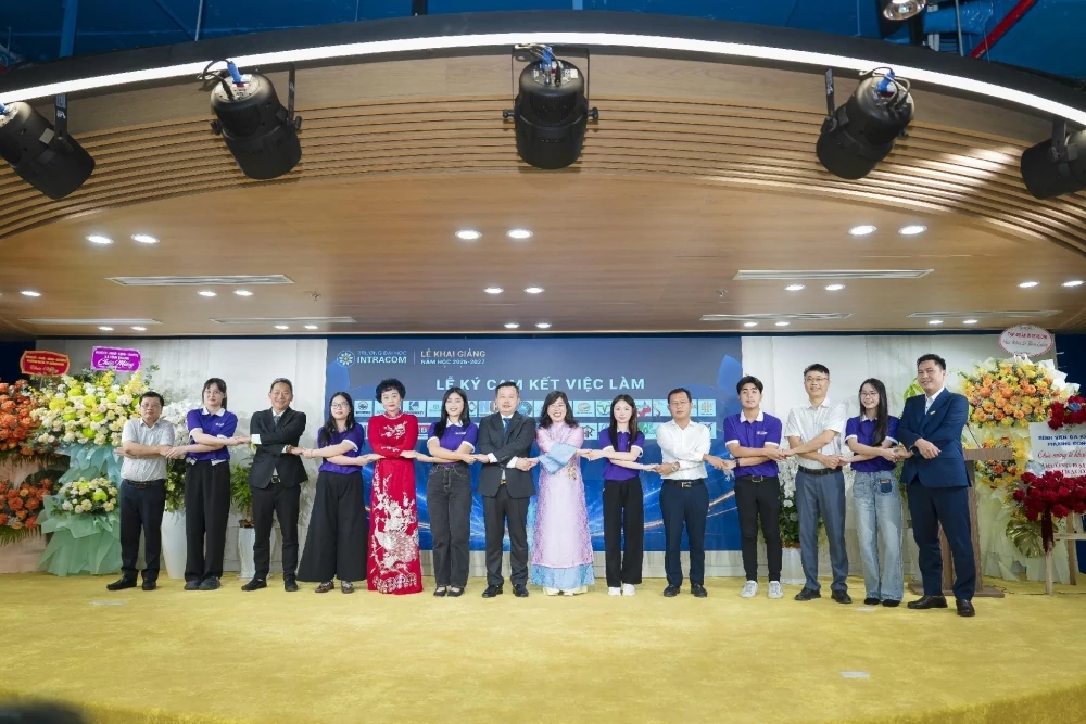 Trường Đại học Intracom: Dấu mốc chuyển mình toàn diện và tầm nhìn chiến lược đến năm 2045 Trường Đại học Intracom: Dấu mốc chuyển mình toàn diện và tầm nhìn chiến lược đến năm 2045