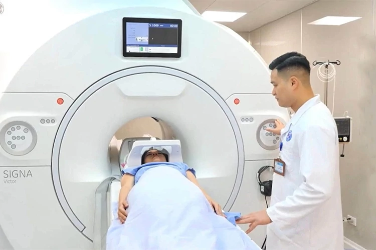 Những bệnh nhân ung thư được quỹ BHYT chi trả chi phí điều trị từ 1 tỷ đồng trở lên ngày càng nhiều.