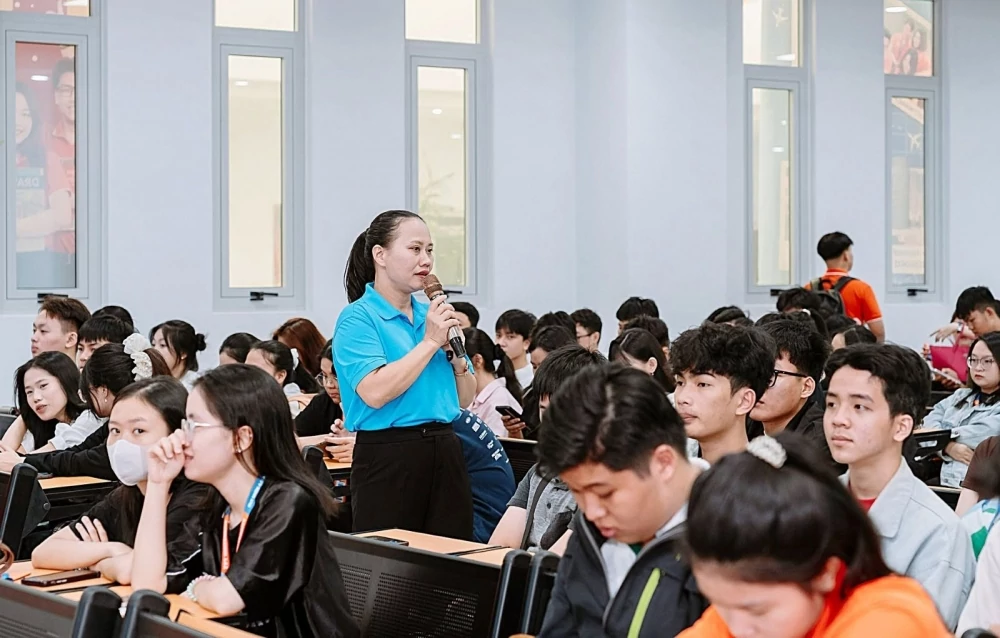 Gia Lai triển khai sớm chính sách bảo hiểm y tế, đảm bảo quyền lợi học sinh, sinh viên